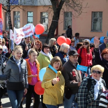 Коллектив МУП «Горэлектротранс» г. Барнаула принял участие в первомайской  демонстрации