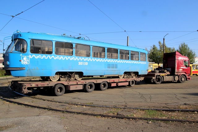 В Горэлектротранс прибыли первые трамваи из Москвы