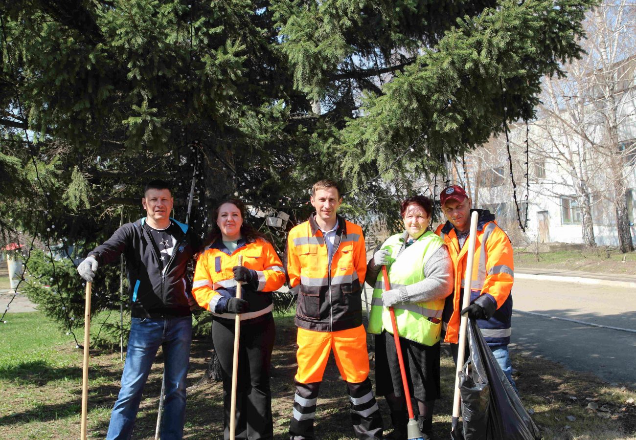 «Горэлектротранс» присоединился к общегородскому субботнику  